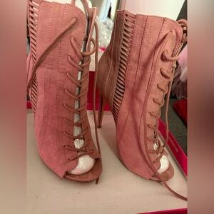 Shoe Dazzle Mauve Lace-Up Heels